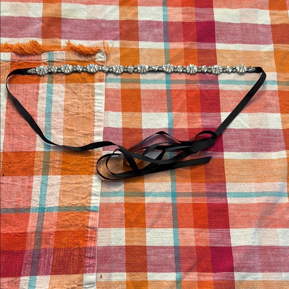 Elegant Black Ribbon Belt with Rhinestone Embellishments